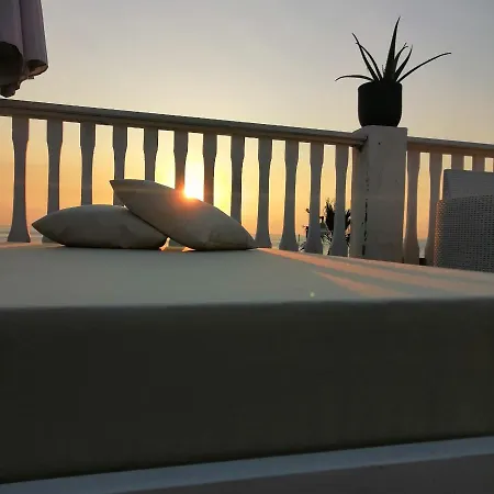 Eneide Bed & Breakfast *