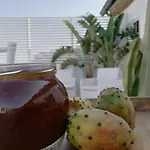 Oda ve Kahvaltı Eneide 4*