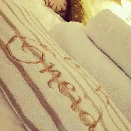 Eneide Nocleg ze śniadaniem