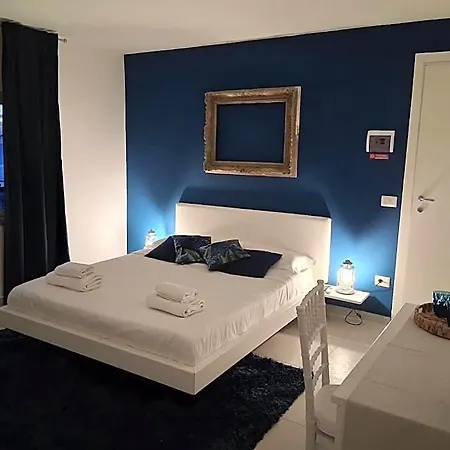 فندق مبيت وإفطار Eneide 4*
