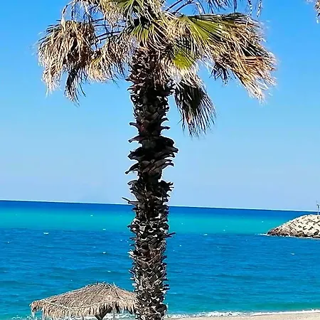 فندق مبيت وإفطار Eneide 4*
