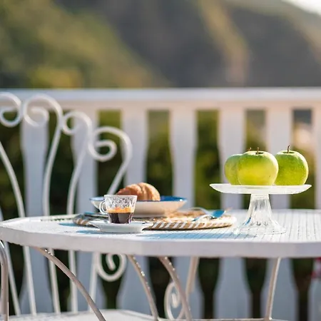 Bed & Breakfast Eneide 4*